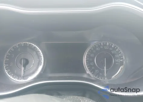 2015 Chrysler 200 C z USA, uszkodzony, nr VIN 1C3CCCCB3FN537920